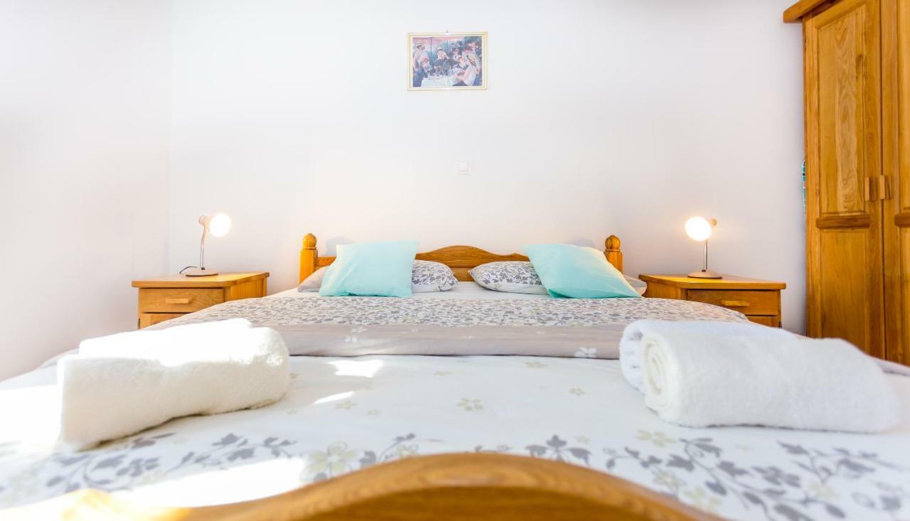 Apartmani Rebac Gata エクステリア 写真